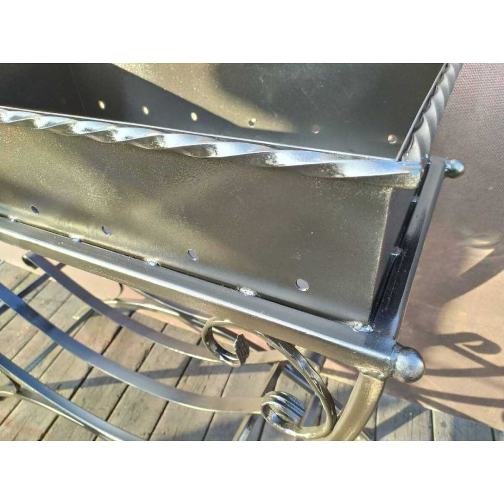 Мангал кований GoodsMetall М6 зі столиком