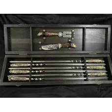Набір шампурів PREMIUM VIP + вилка, ніж ручної роботи в дерев'яному кейсі