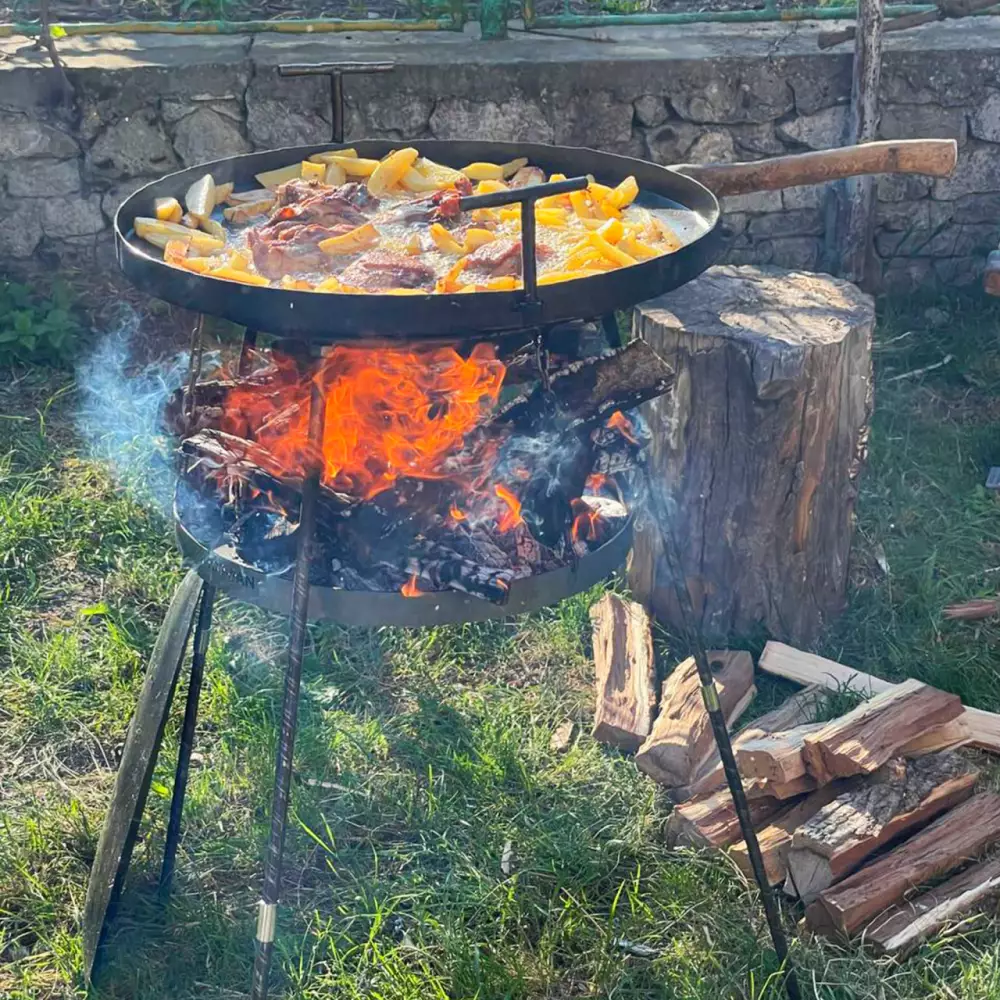 Сковорода з диска PAN 40см із підвісом для вогню, САДЖ